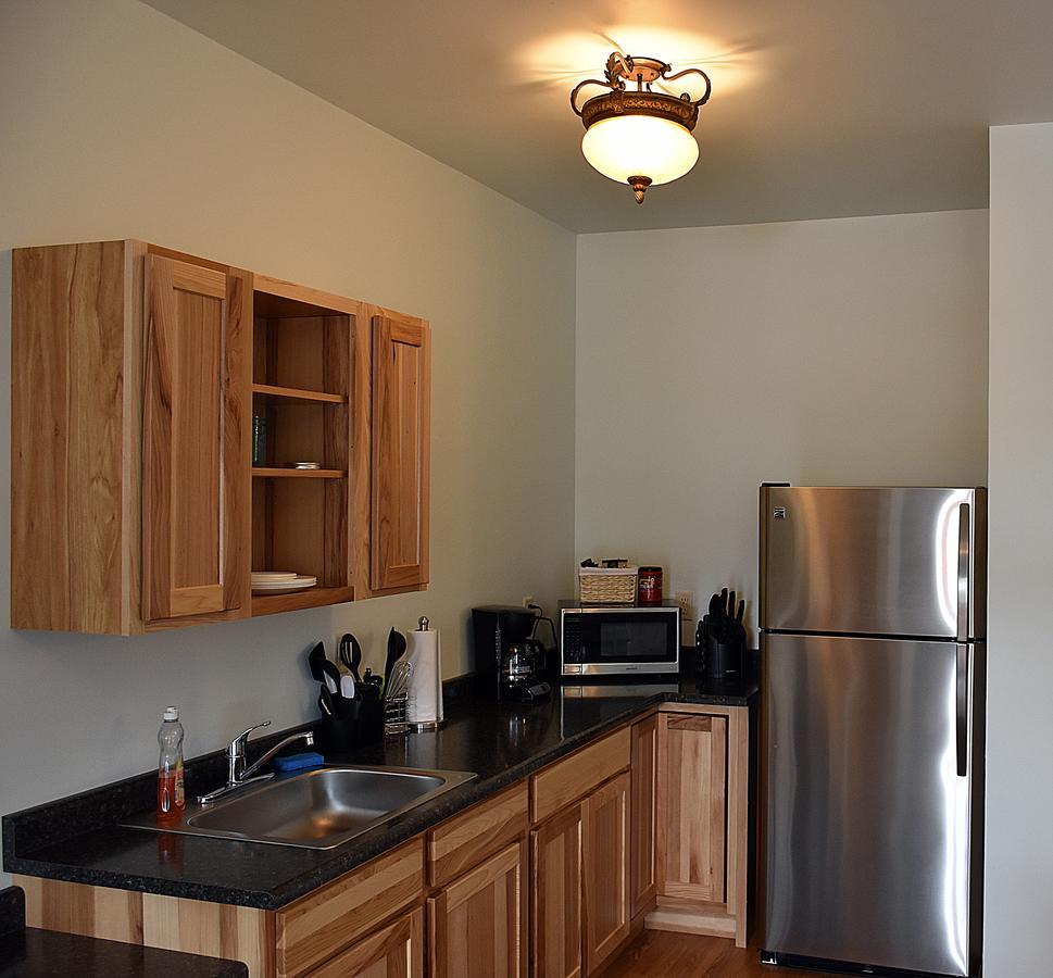 Yellowstone Condos & Suites การ์ดีเนอร์ ภายนอก รูปภาพ