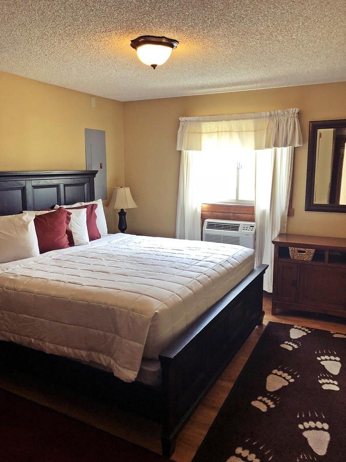 Yellowstone Condos & Suites การ์ดีเนอร์ ภายนอก รูปภาพ