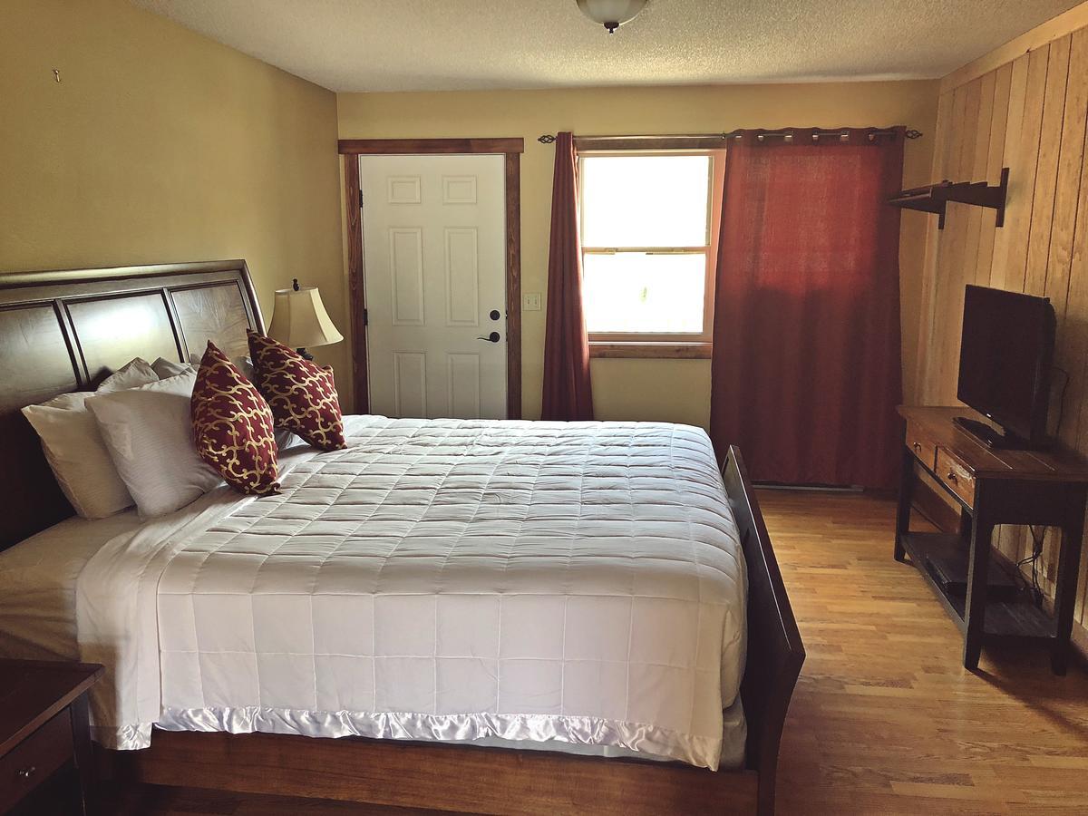 Yellowstone Condos & Suites การ์ดีเนอร์ ภายนอก รูปภาพ