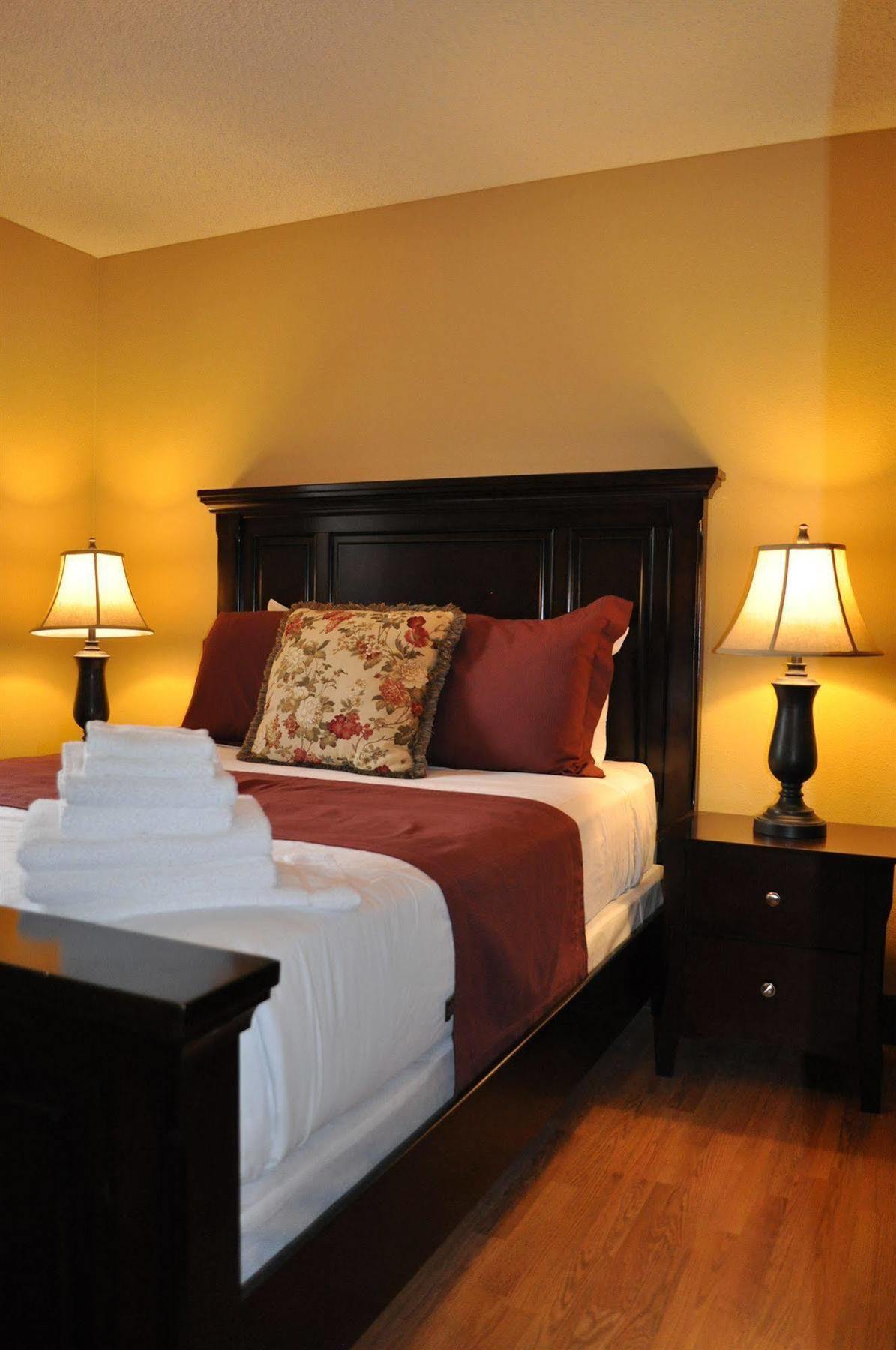 Yellowstone Condos & Suites การ์ดีเนอร์ ภายนอก รูปภาพ