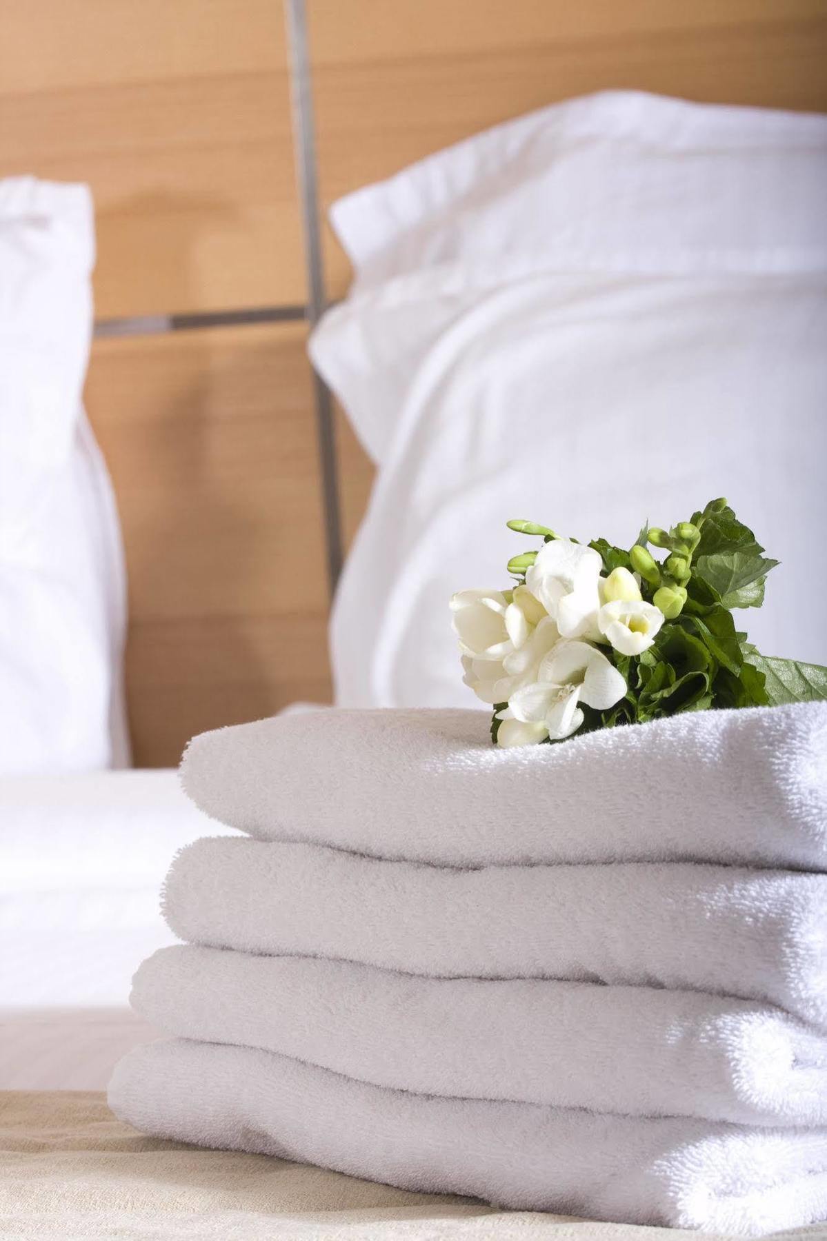 Yellowstone Condos & Suites การ์ดีเนอร์ ภายนอก รูปภาพ