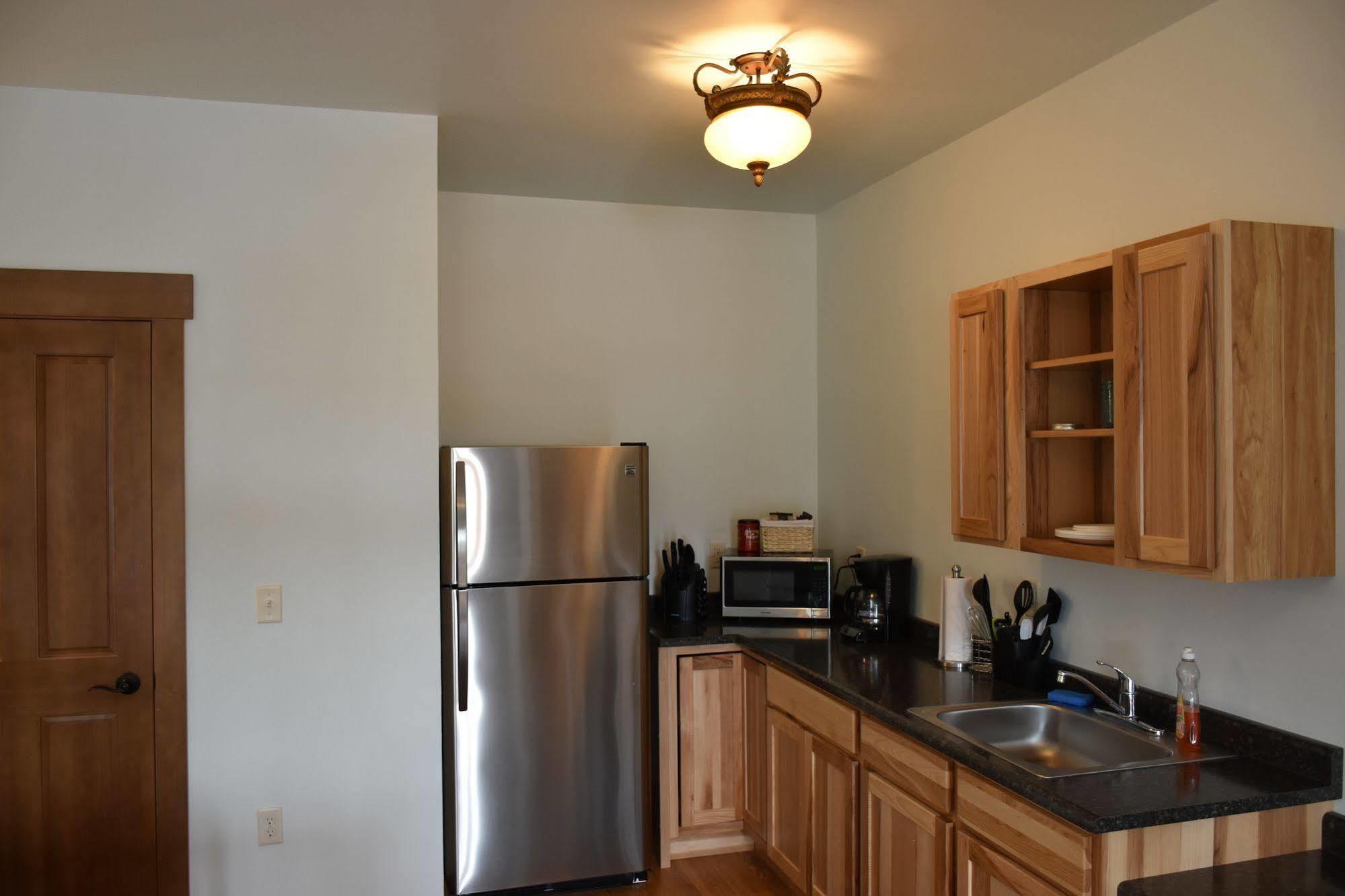 Yellowstone Condos & Suites การ์ดีเนอร์ ภายนอก รูปภาพ